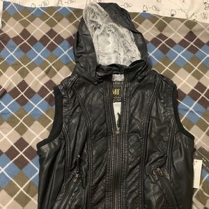 YMI faux leather vest with furry lining